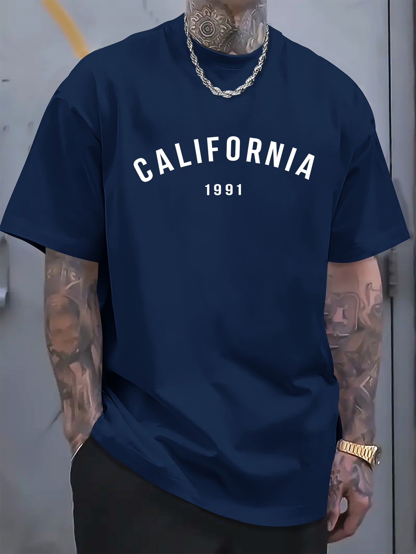 Cotton Men's Casual T-Shirt with "CALIFORNIA 1991" Unique Letter & Creative Print, Simplistic Style, Comfortable Fit for Everyday Wear