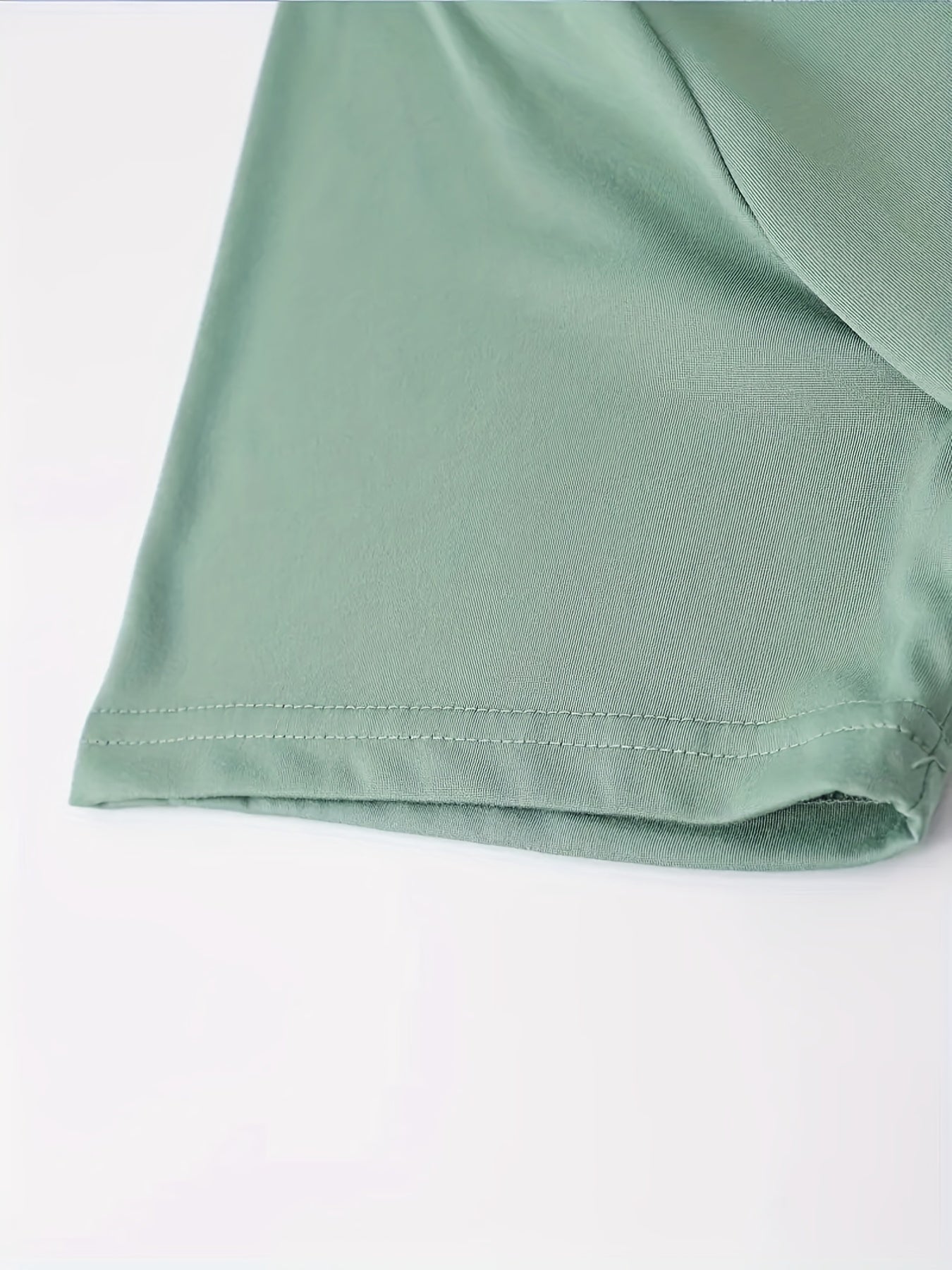 Men's Trendy Graphic Crew Neck T-Shirt