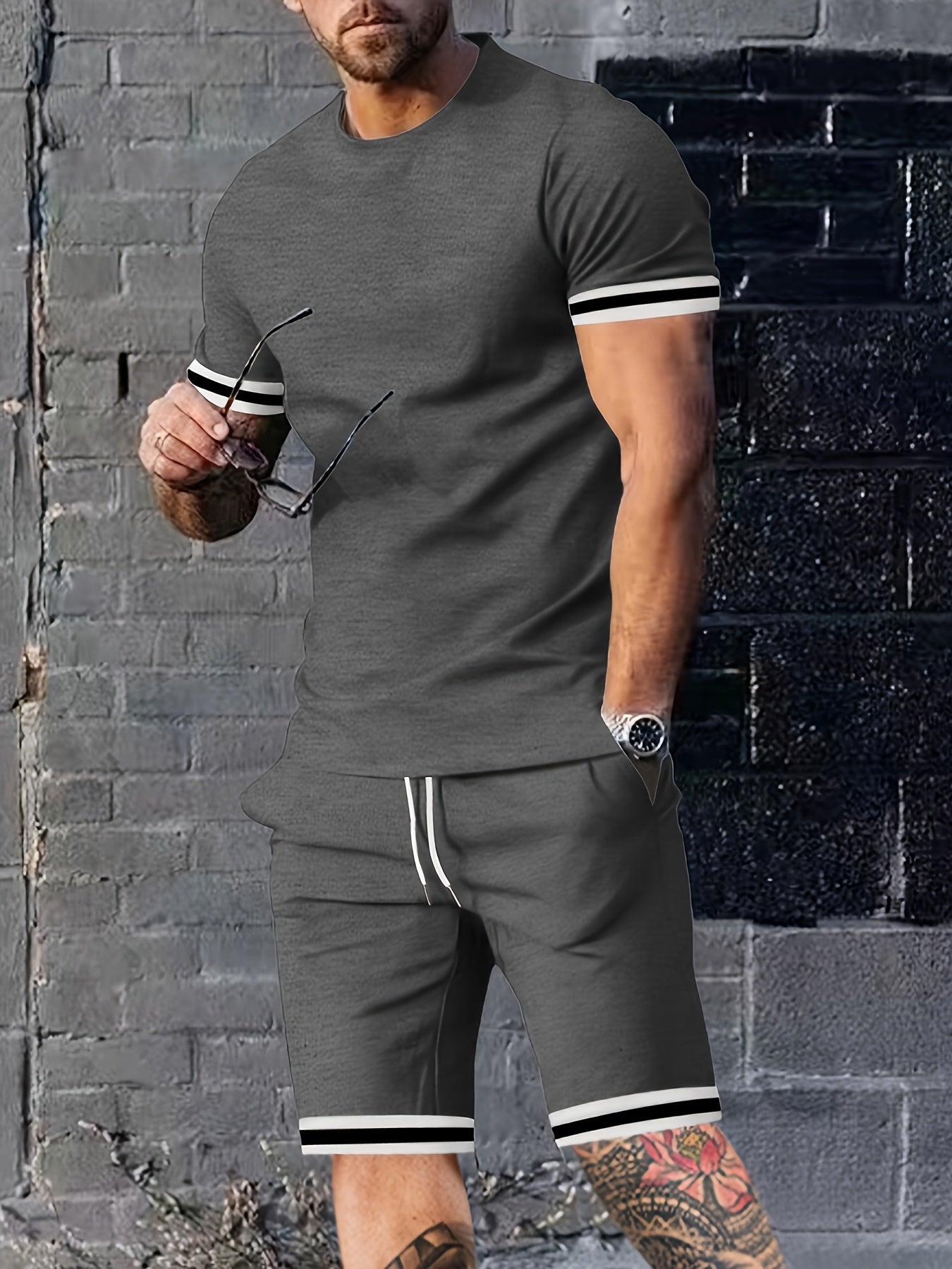 Casual Round Neck Short Sleeve Men's T-shirt
