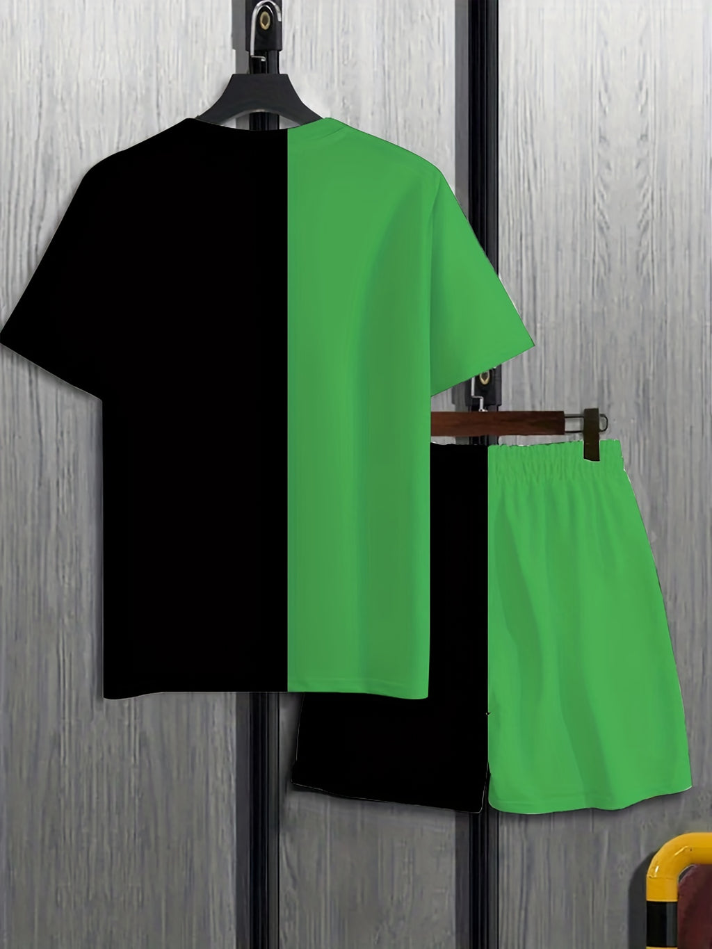 Men's Casual T-Shirt and Shorts Set