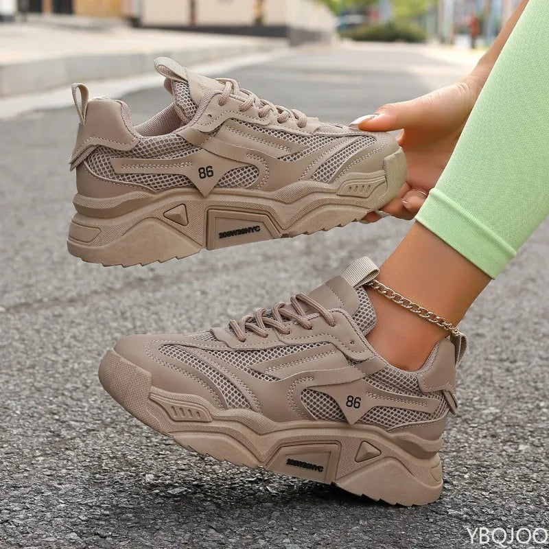 Casual sports shoes for women in summer