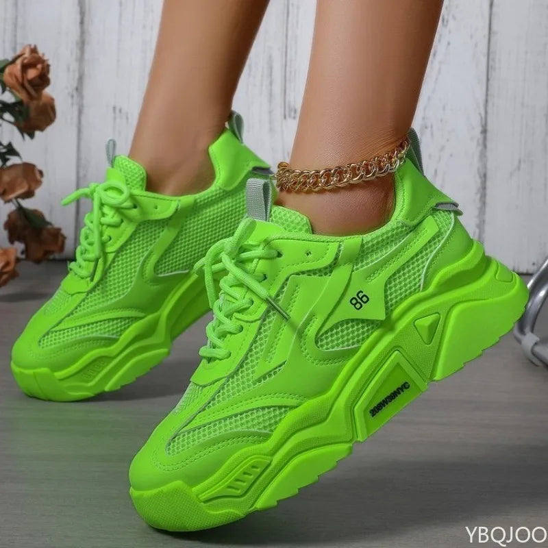 Casual sports shoes for women in summer