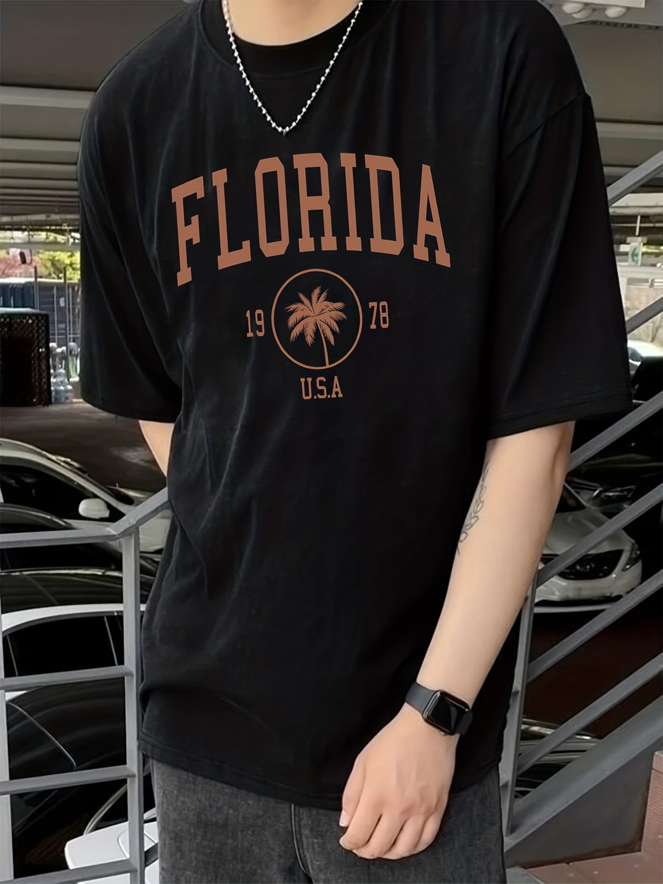 Men's Trendy Graphic Crew Neck T-Shirt